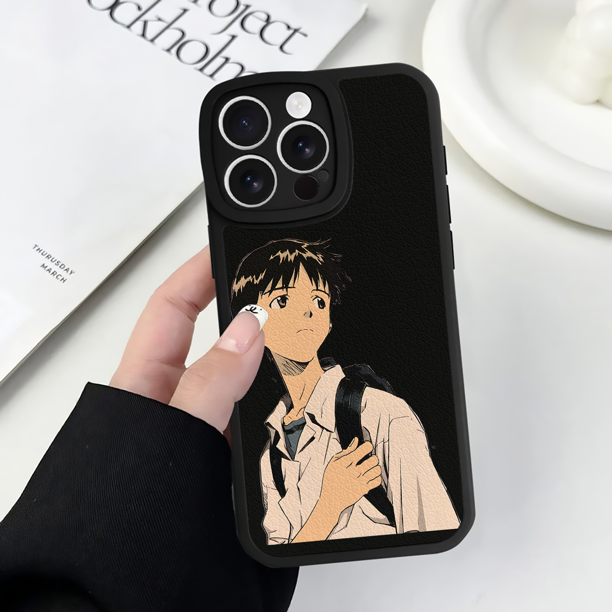 （画像用） EVA 新世紀エヴァンゲリオン 【iPhone 16シリーズ対応】シリコンスマホケース（レザー調） 材質：シリコン